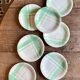 Lot de 7 assiettes à dessert vintage, modèle Montréal vert de Salins