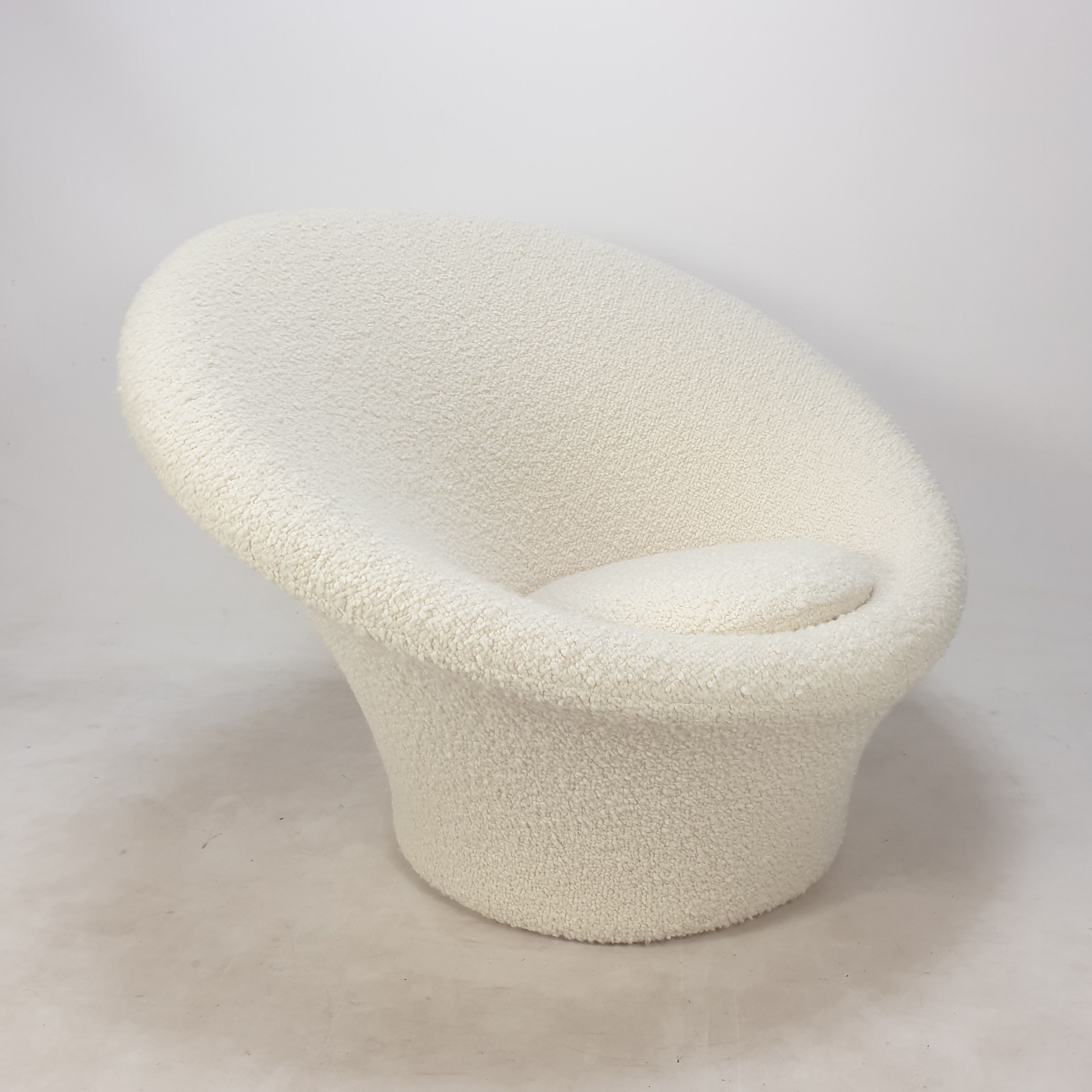 "Big" Mushroom armchair and pouf by Pierre Paulin for Artifort, 1960