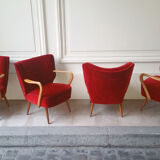 1/4 chairs red cinema cocktails