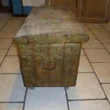 indian chest with spices and wheels