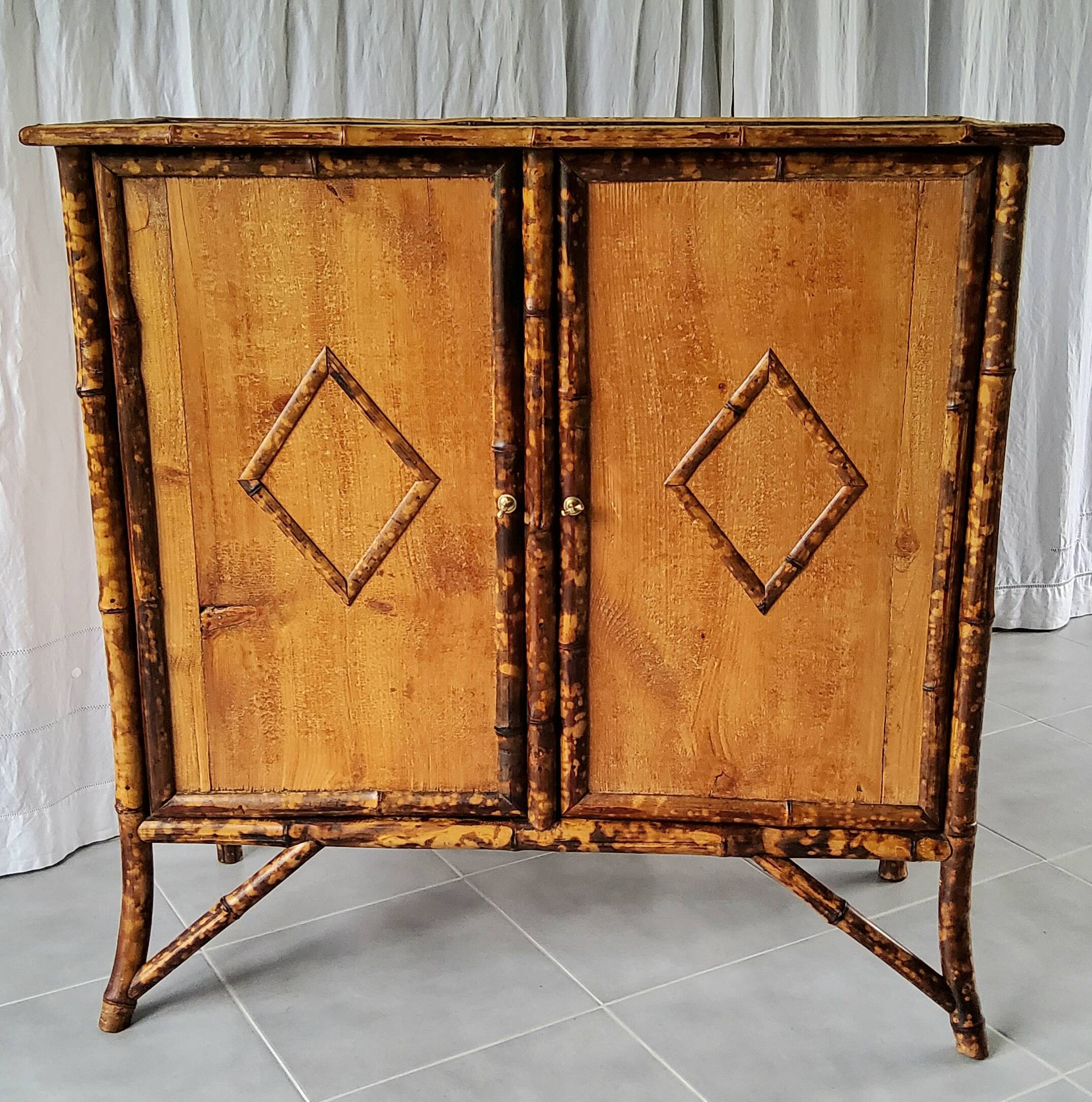 Parisian buffet in bamboo and wood