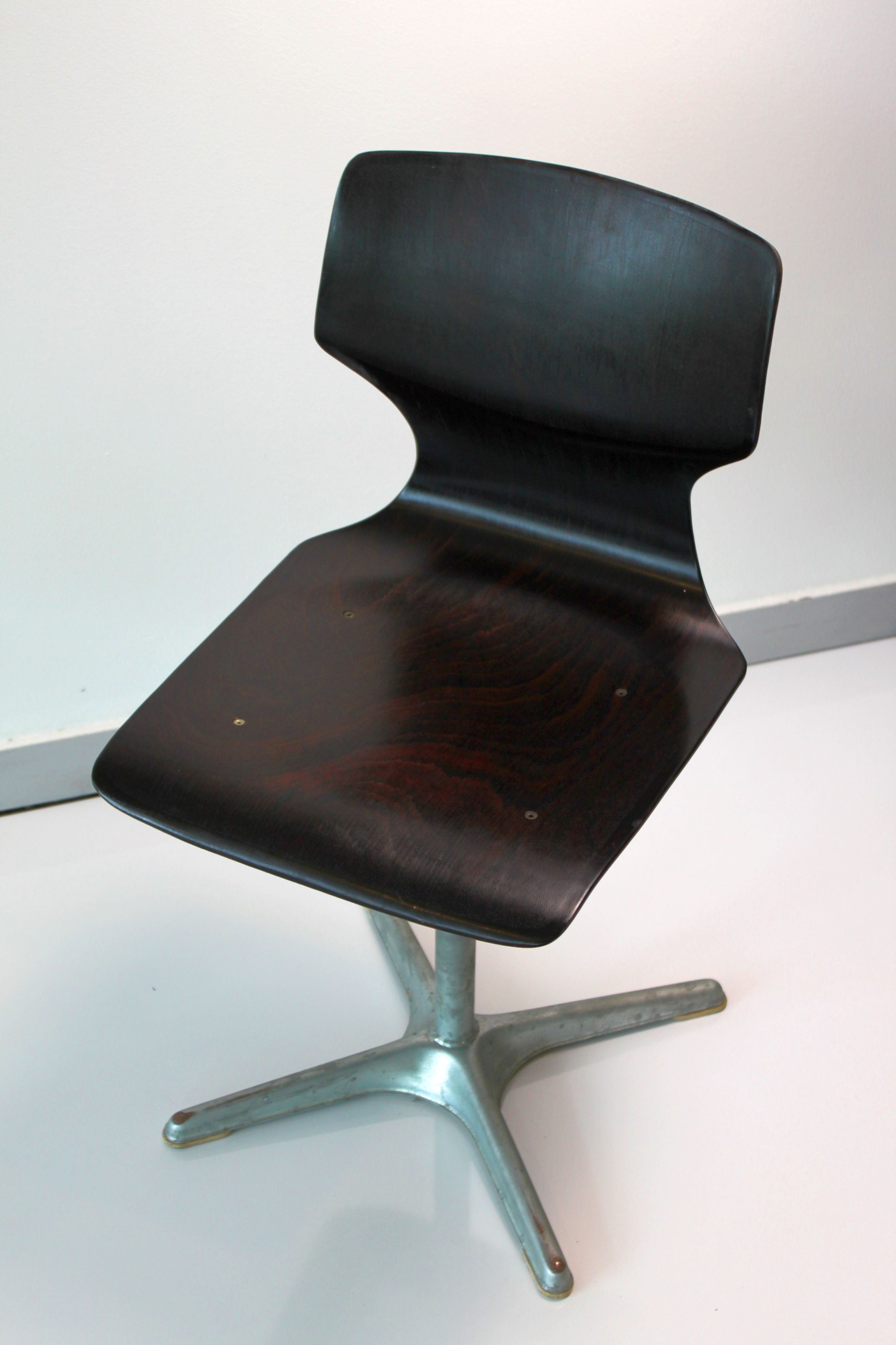 Pair of extendable chairs by Adam Stegner for Flötotto Pagholz, 70