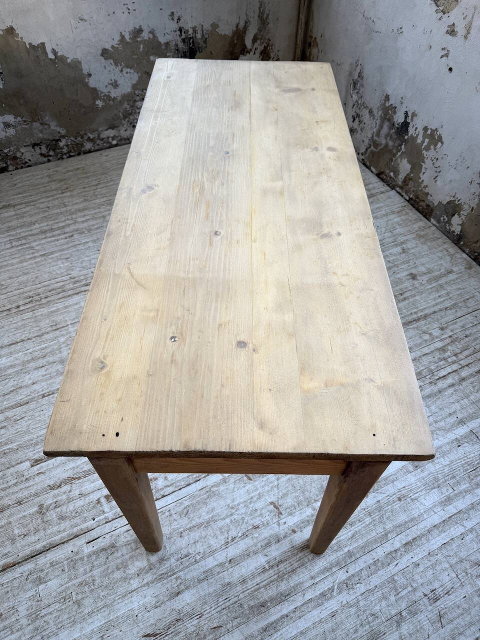 Table de ferme en pin et chêne