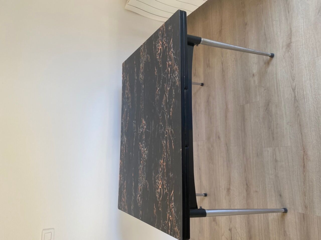 Marbled formica table & 4 chairs