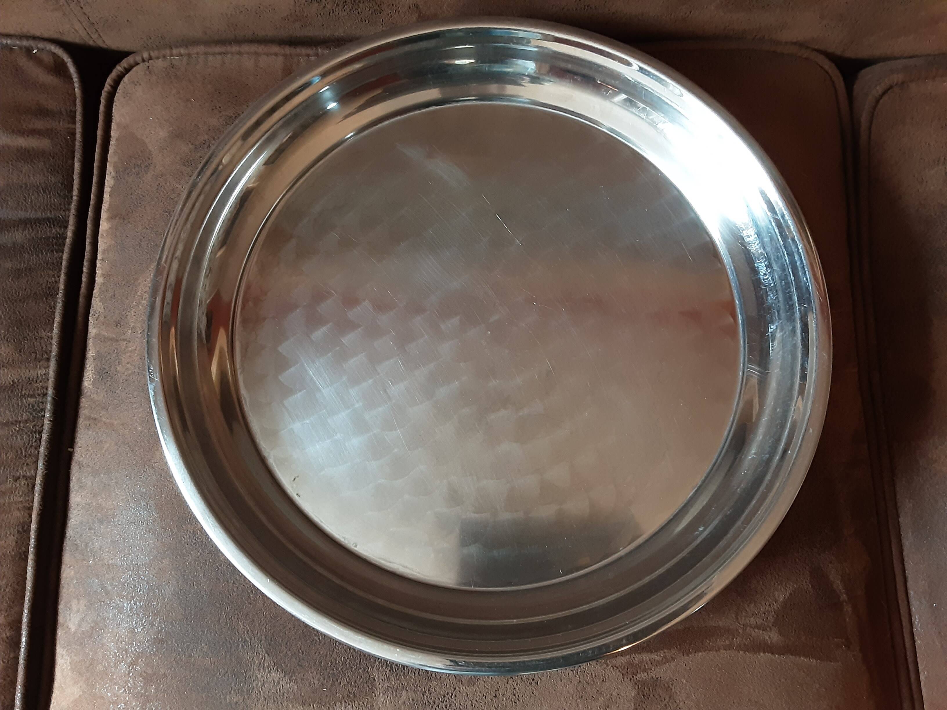 The Chaise Longue metal tray.