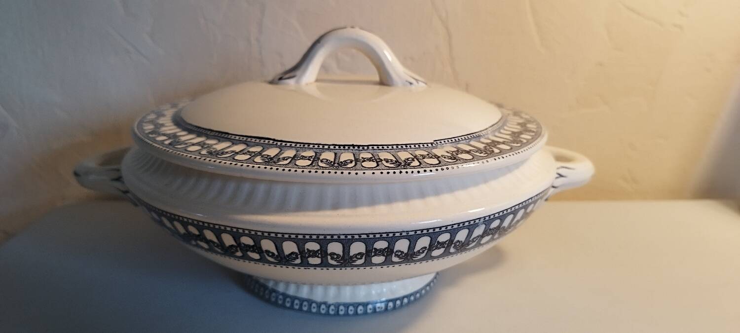 Soup tureen Salins Terre de Fer