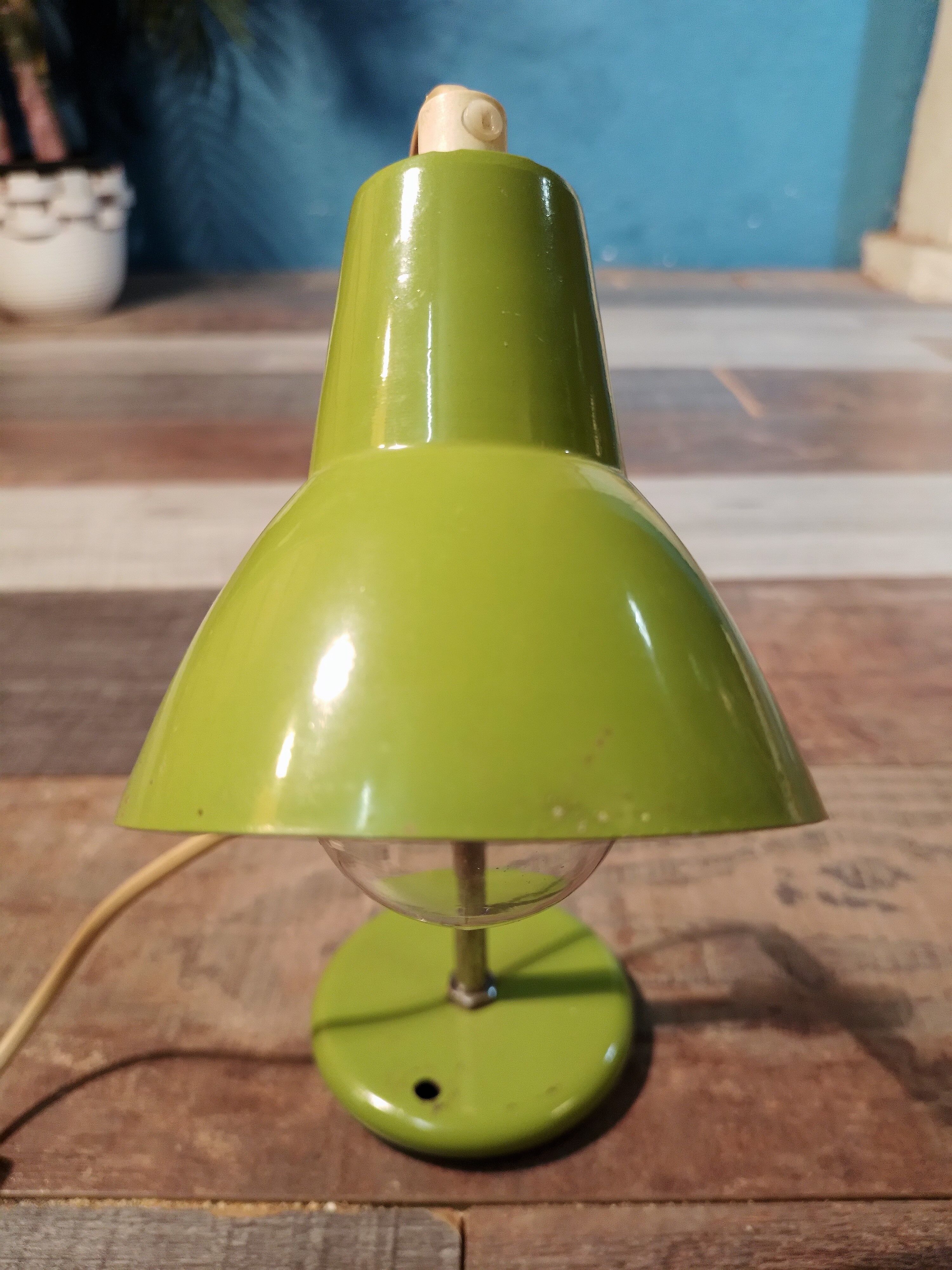 Lamp workshop sewing 1960s