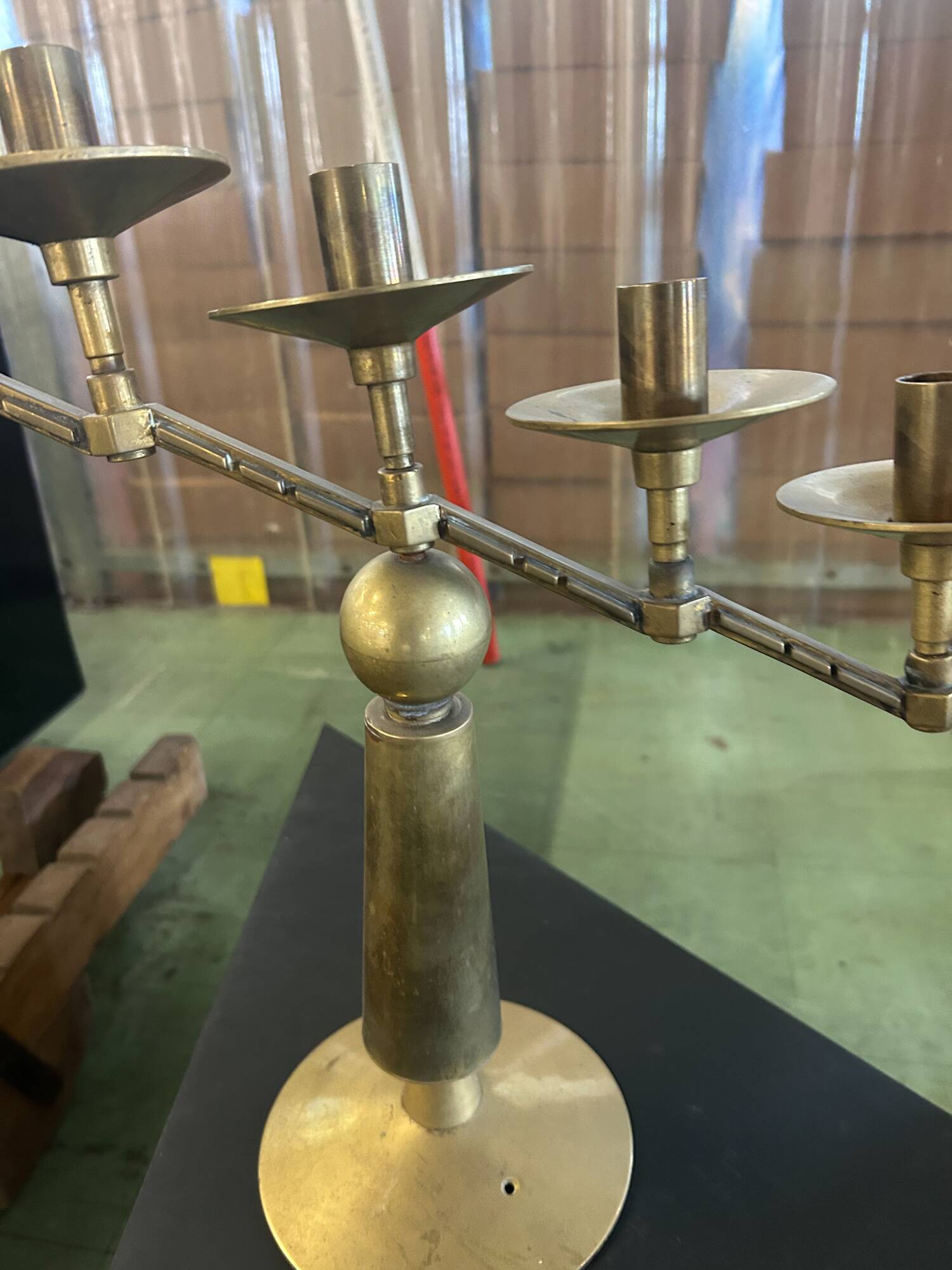 Chandelier église art deco
