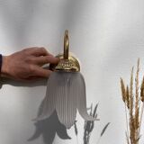 Flower wall lamp in glass and gilded metal
