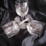 Verres en cristal ciselés