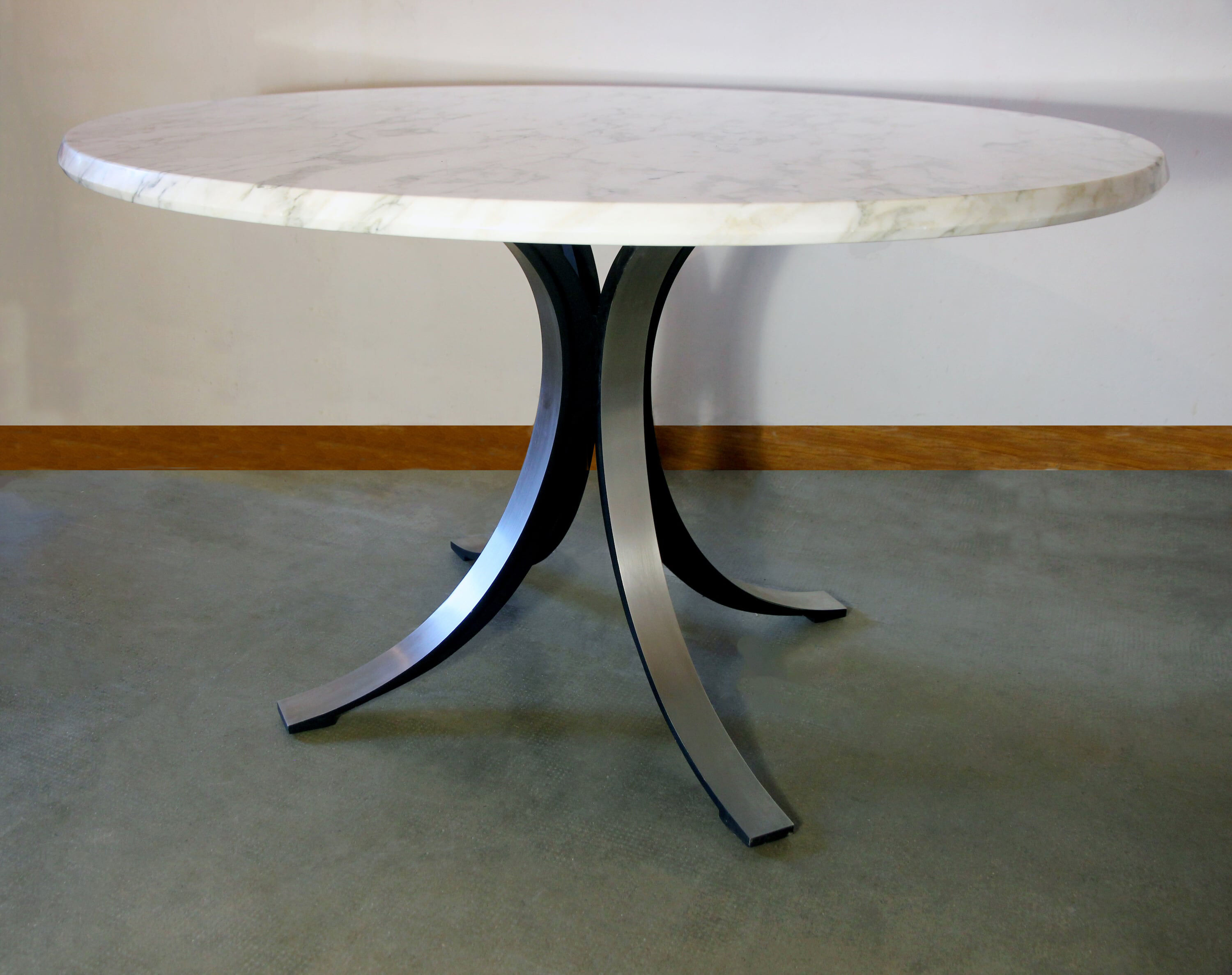 Table T69 in marble by Osvaldo Borsani and Eugenio Gerli published by Tecno