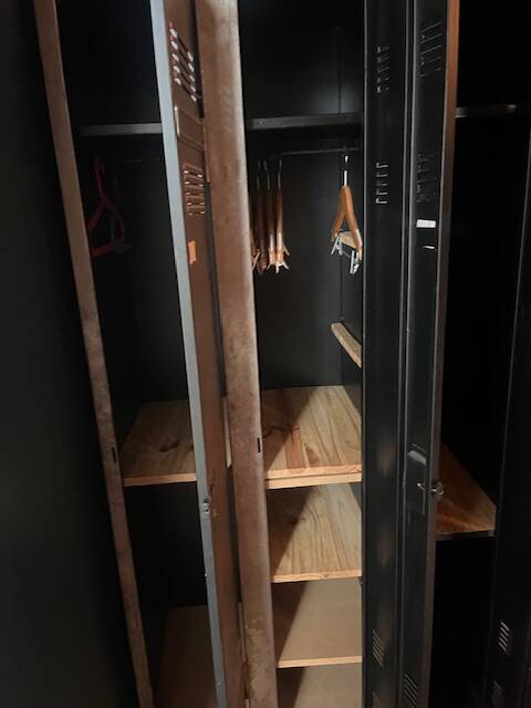 Metal locker room