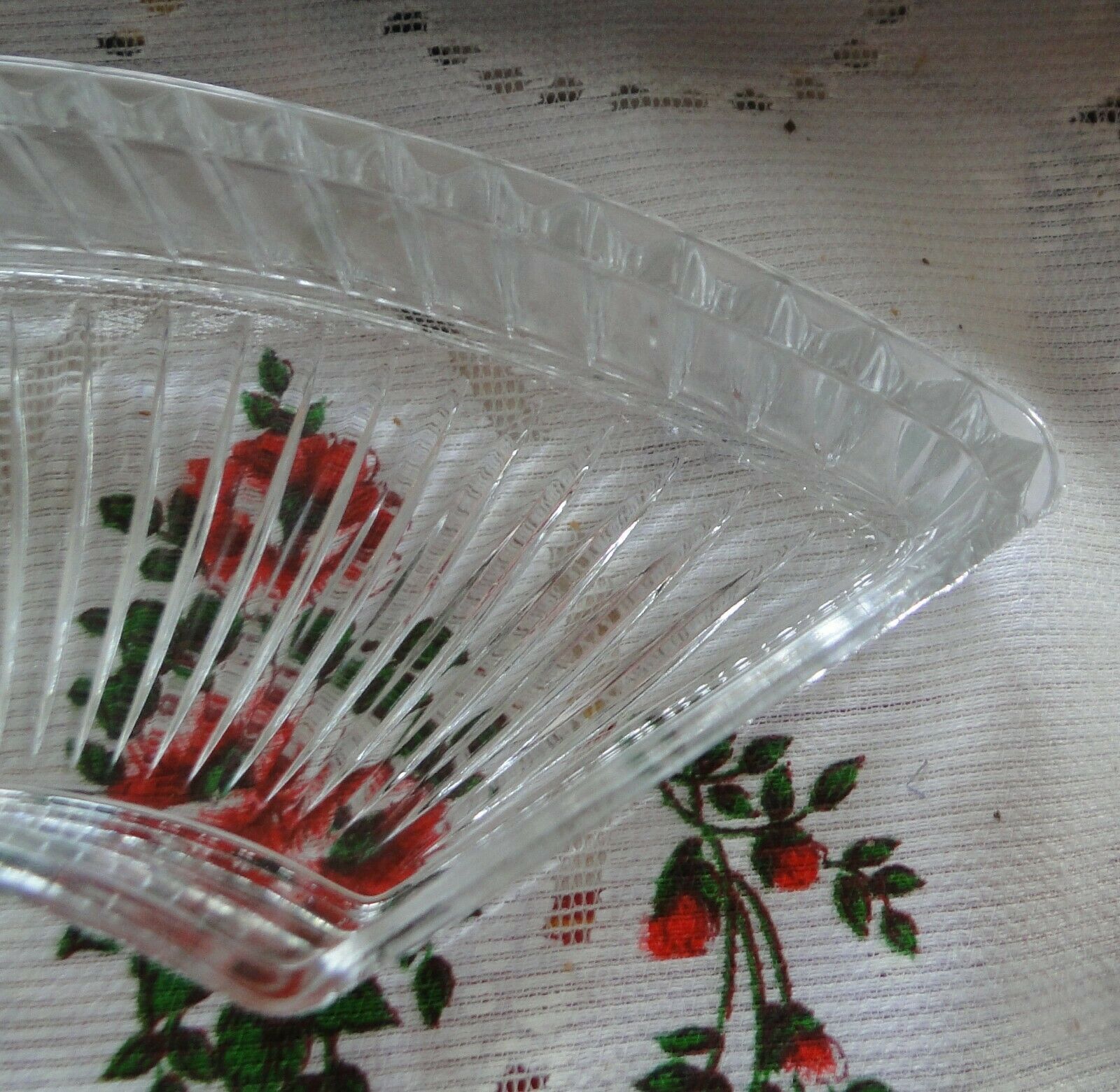 Metal tray for glass dishes for hors d'oeuvres or aperitifs