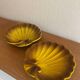 Vintage shell-shaped plates