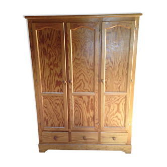 Pine cabinet