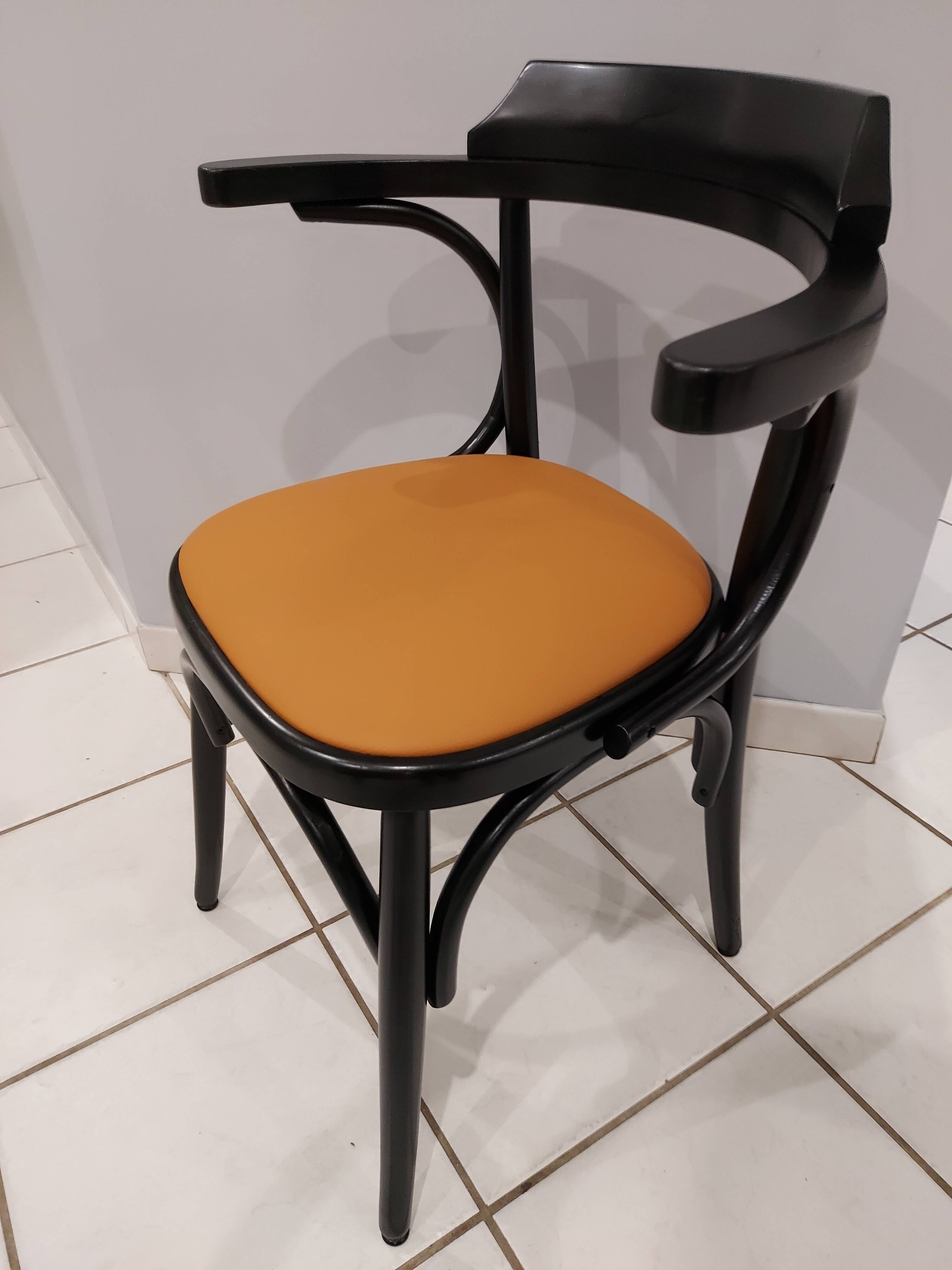 Suite of 4 chairs vintage bistrot 1960s