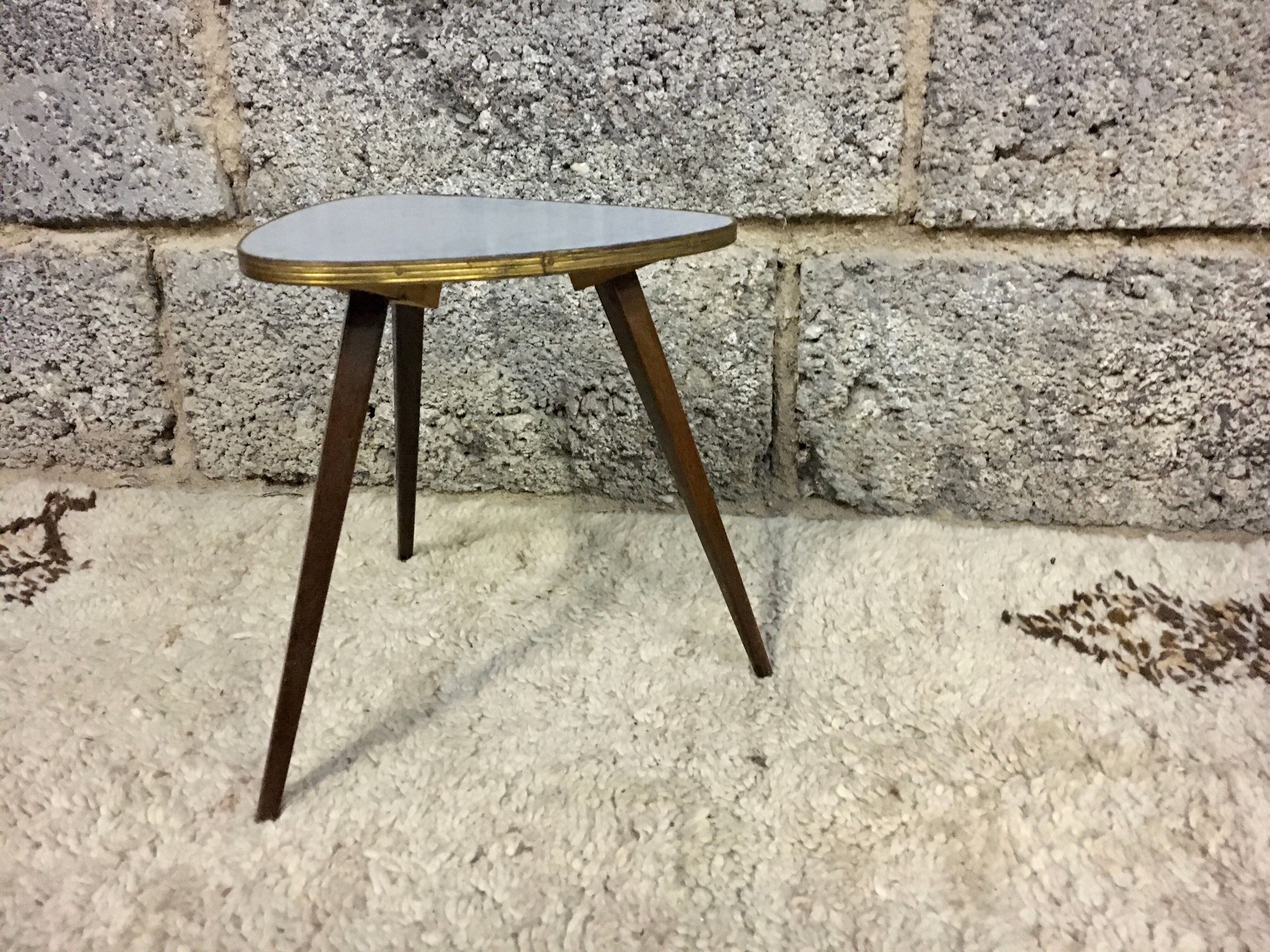 Small triangular gerdone small grey coffee table vintage tripod door midcentury plant 1950 old