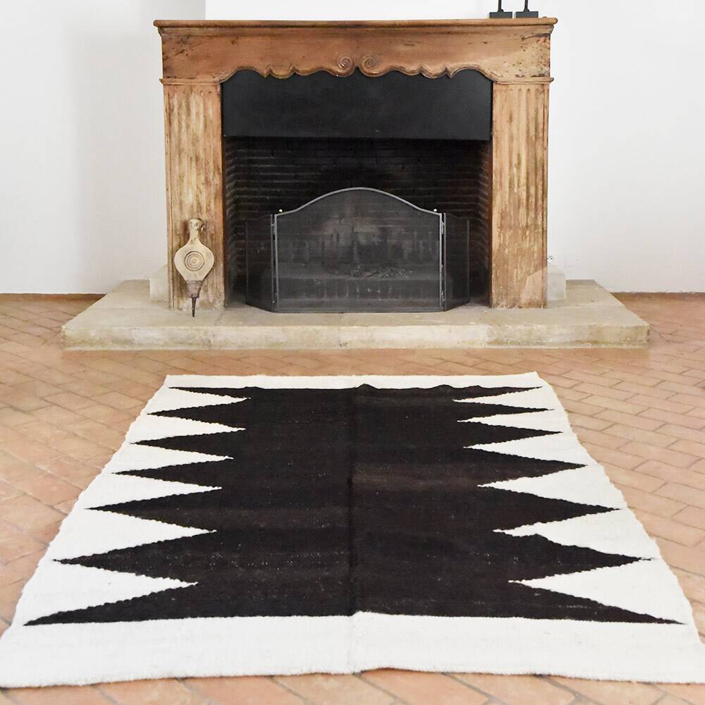 Argentinean rug 100% pure black wool