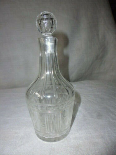 Crystal carafe bottle carafon size 1900 Baccarat Saint Louis