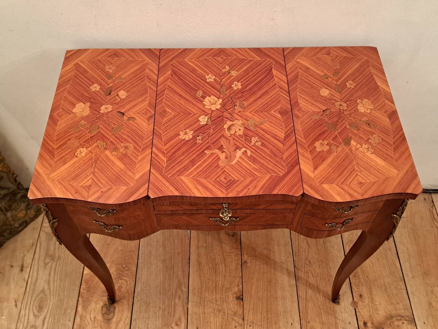 Louis XV style dressing table in marquetry