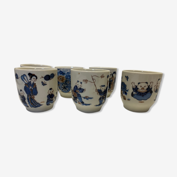 Ensemble de 6 tasses en grès chinoiseries