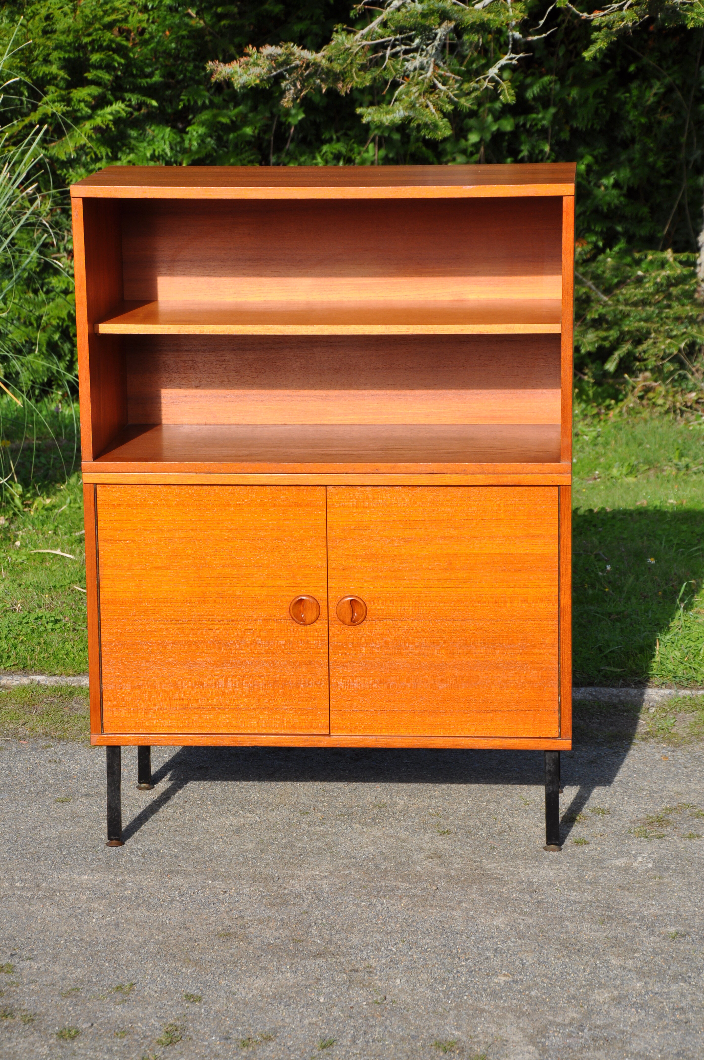Bibliothèque vintage