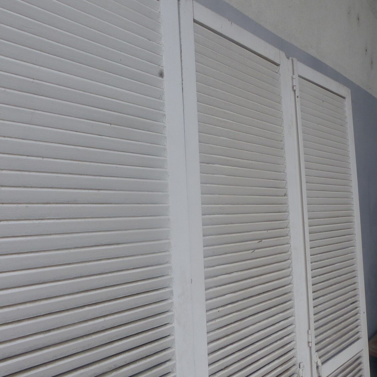 Set of 3 wooden shutters