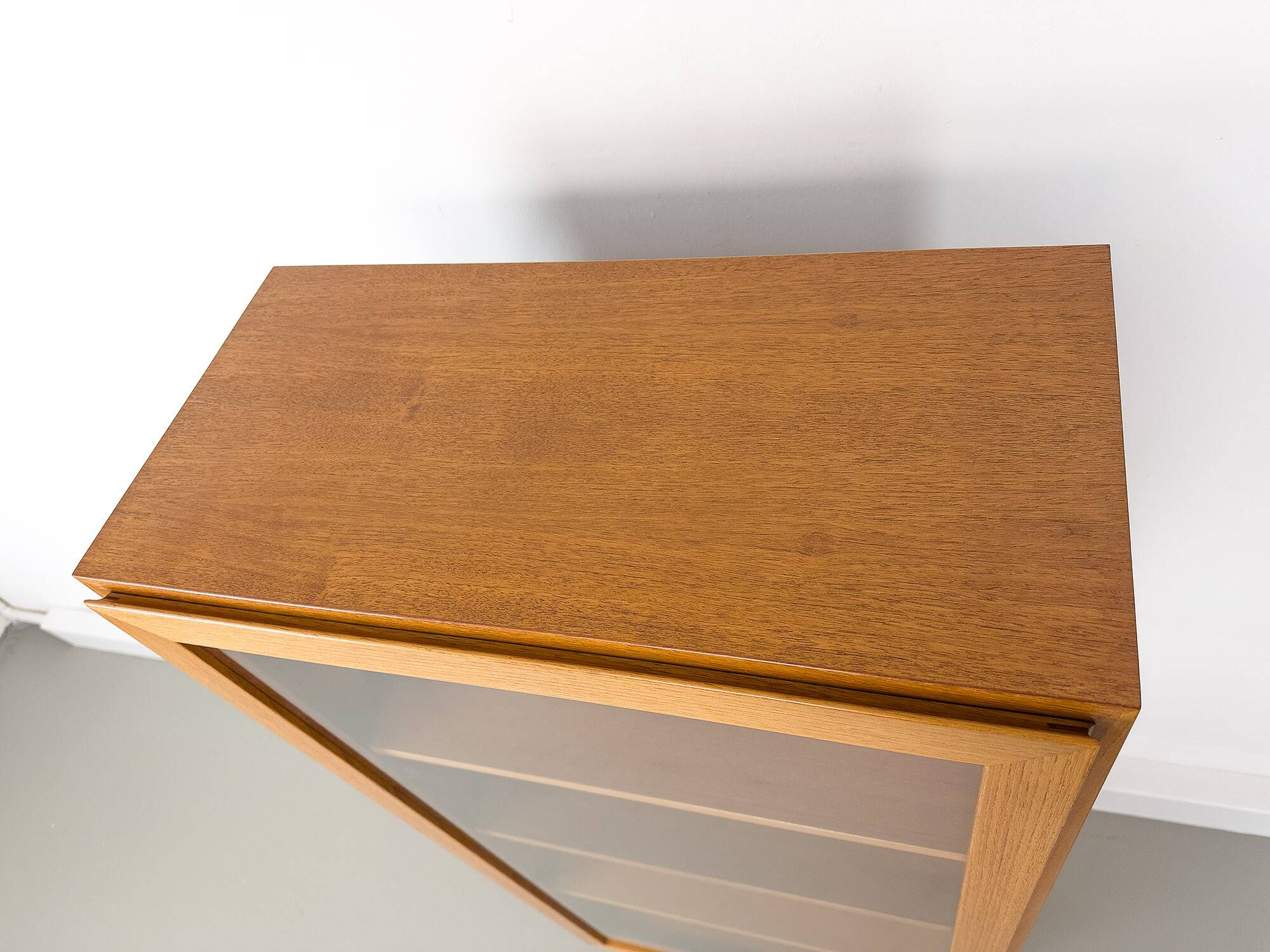 Meuble en Teck avec Porte Vitrée de Omann Jun, 1960s