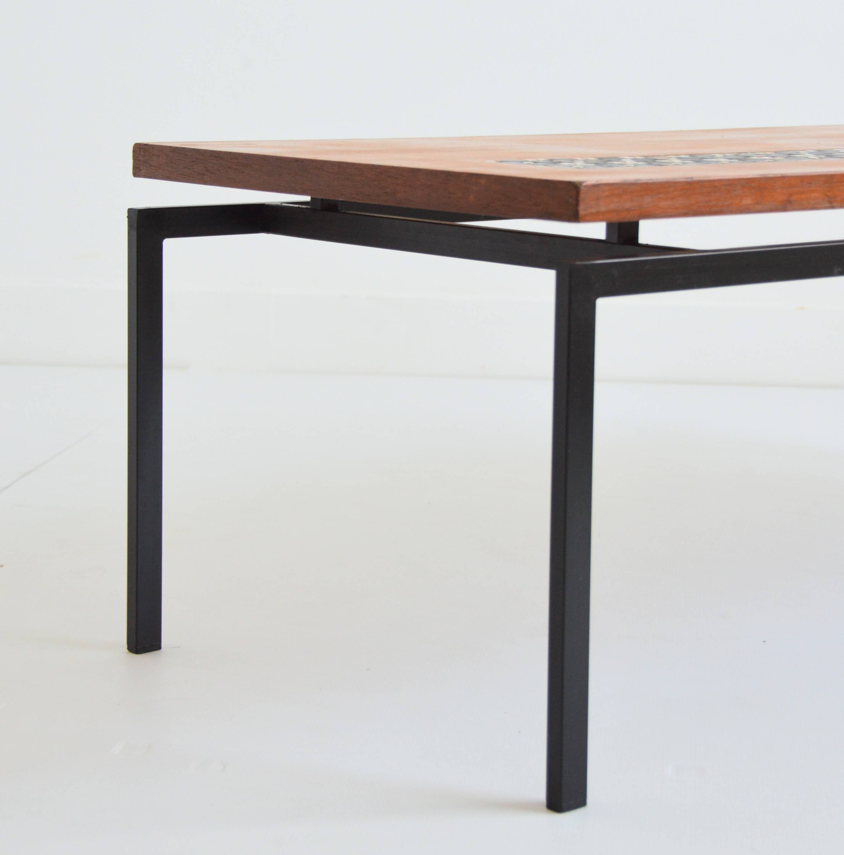 Table basse moderniste scandinave 1950 vintage