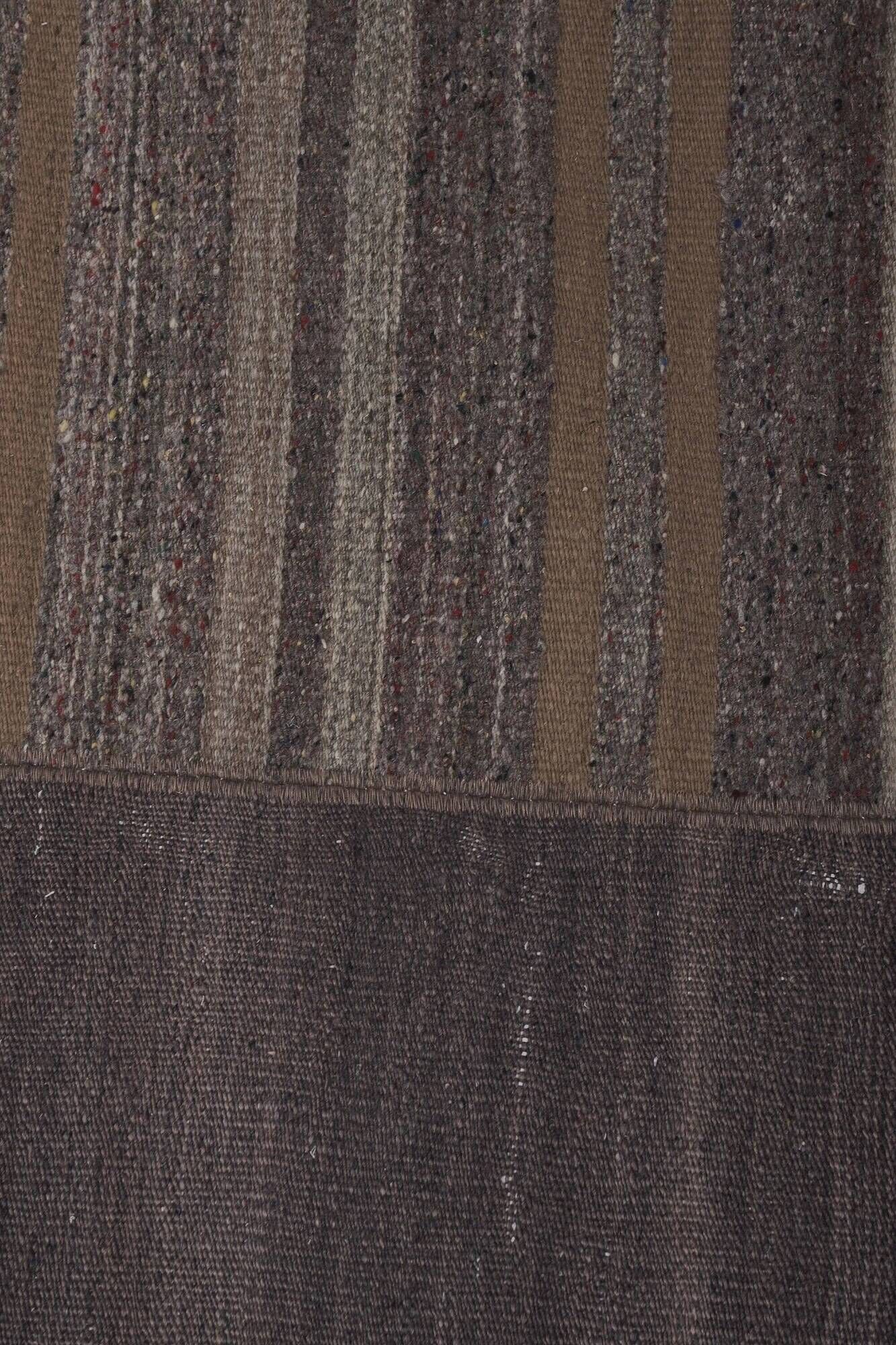Vintage Turkish kilim, handwoven, 290x295 cm.