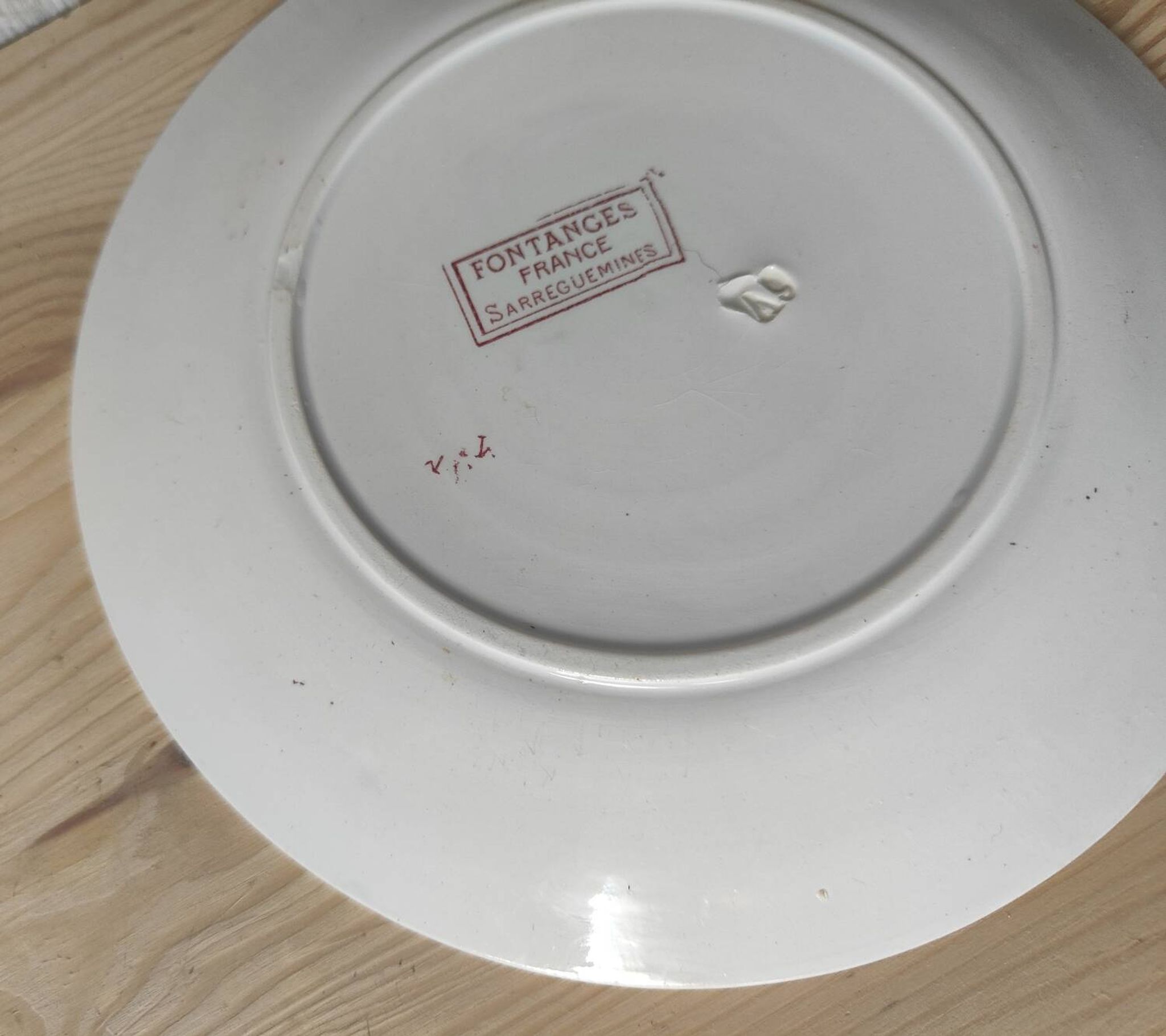 6 assiettes à dessert modèle Fontanges par Sarreguemines