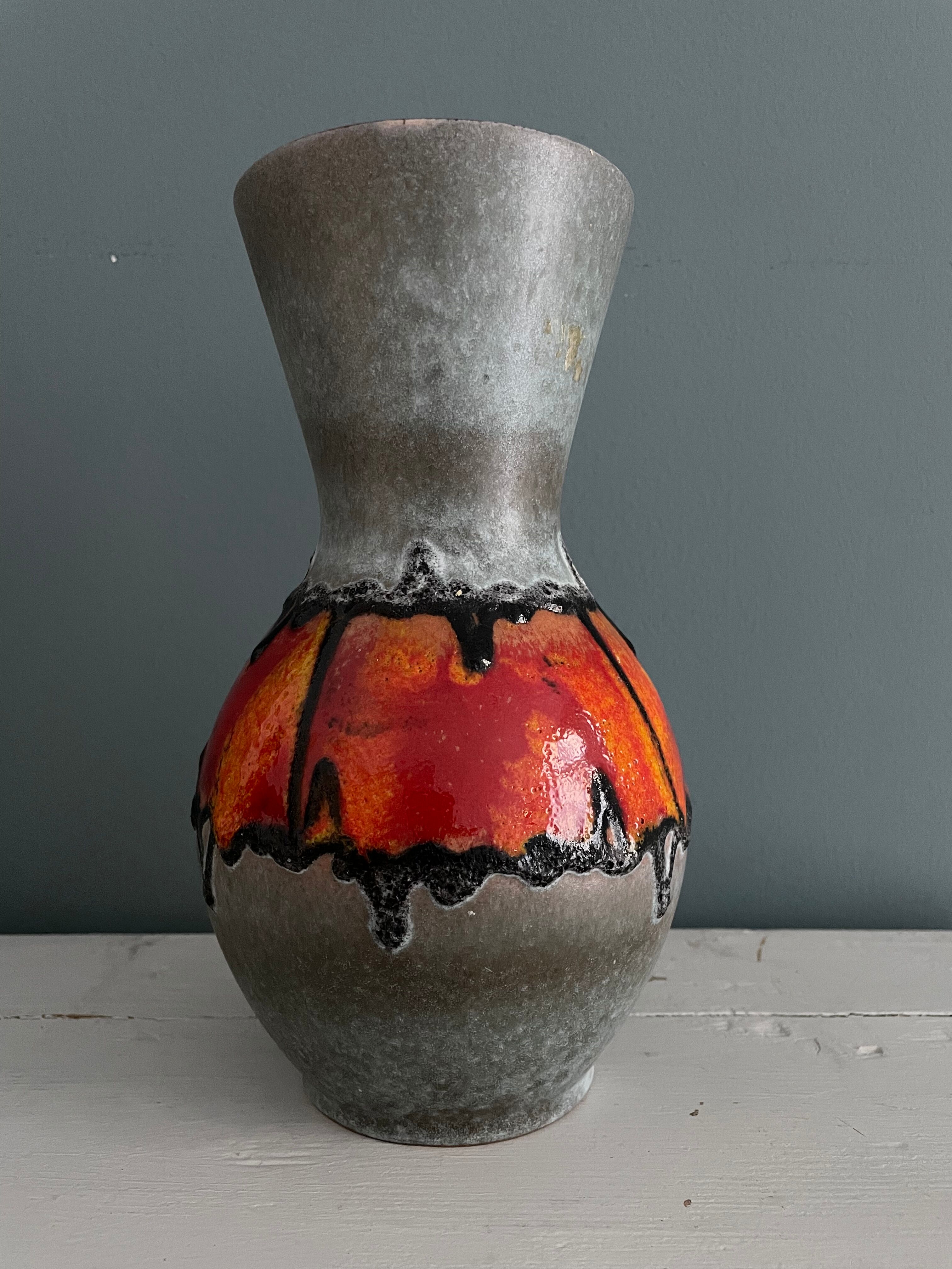Fat-Lava Carstens-Tonnieshof ceramic vase, Germany