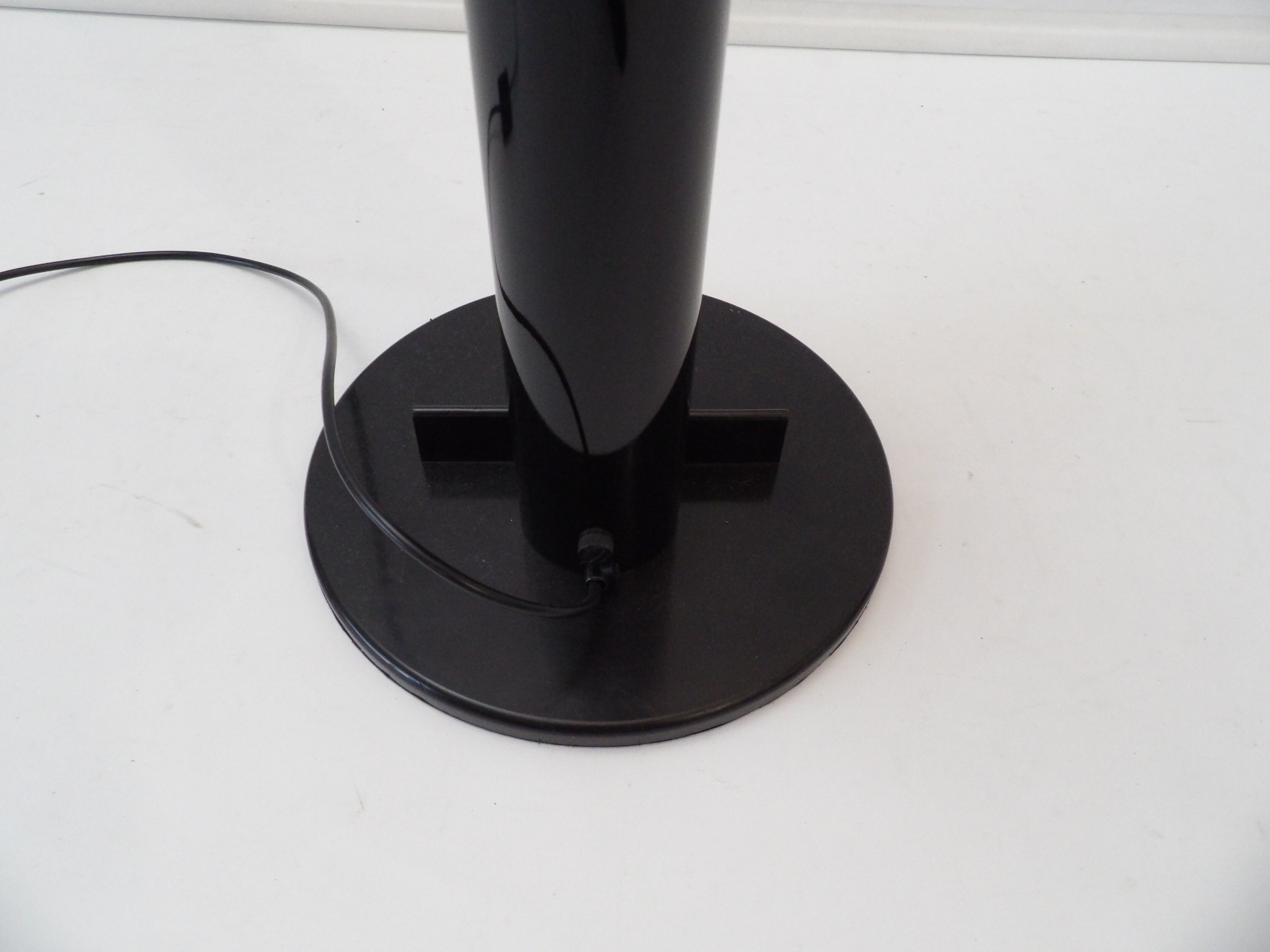 Gianfranco Frattini - Artemide - Lamppost - Megaron