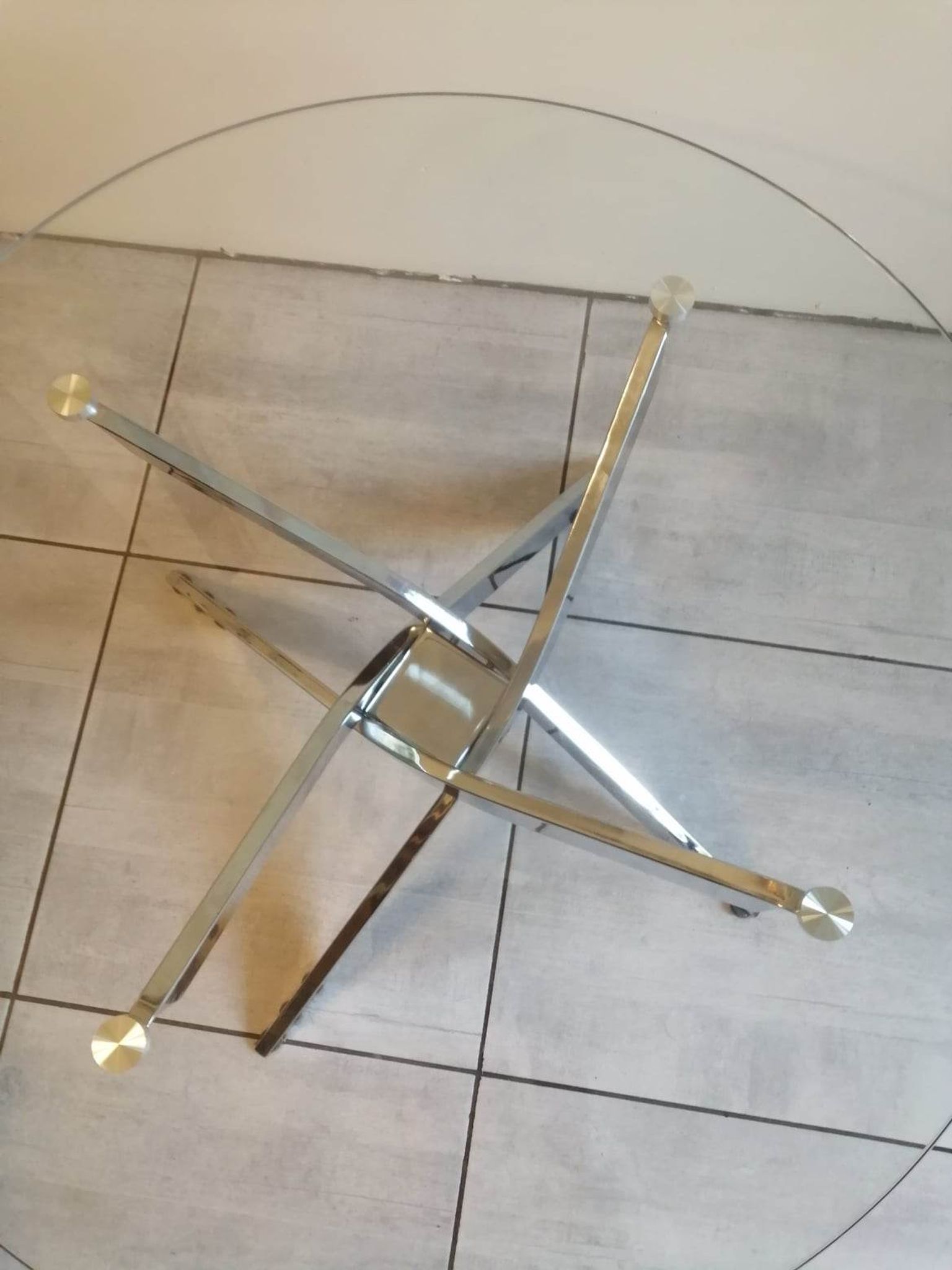 Round coffee table 80s/90s