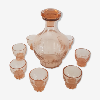 Rosé glass liquor service - Carafe and glasses