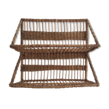 Wicker shelf to hang