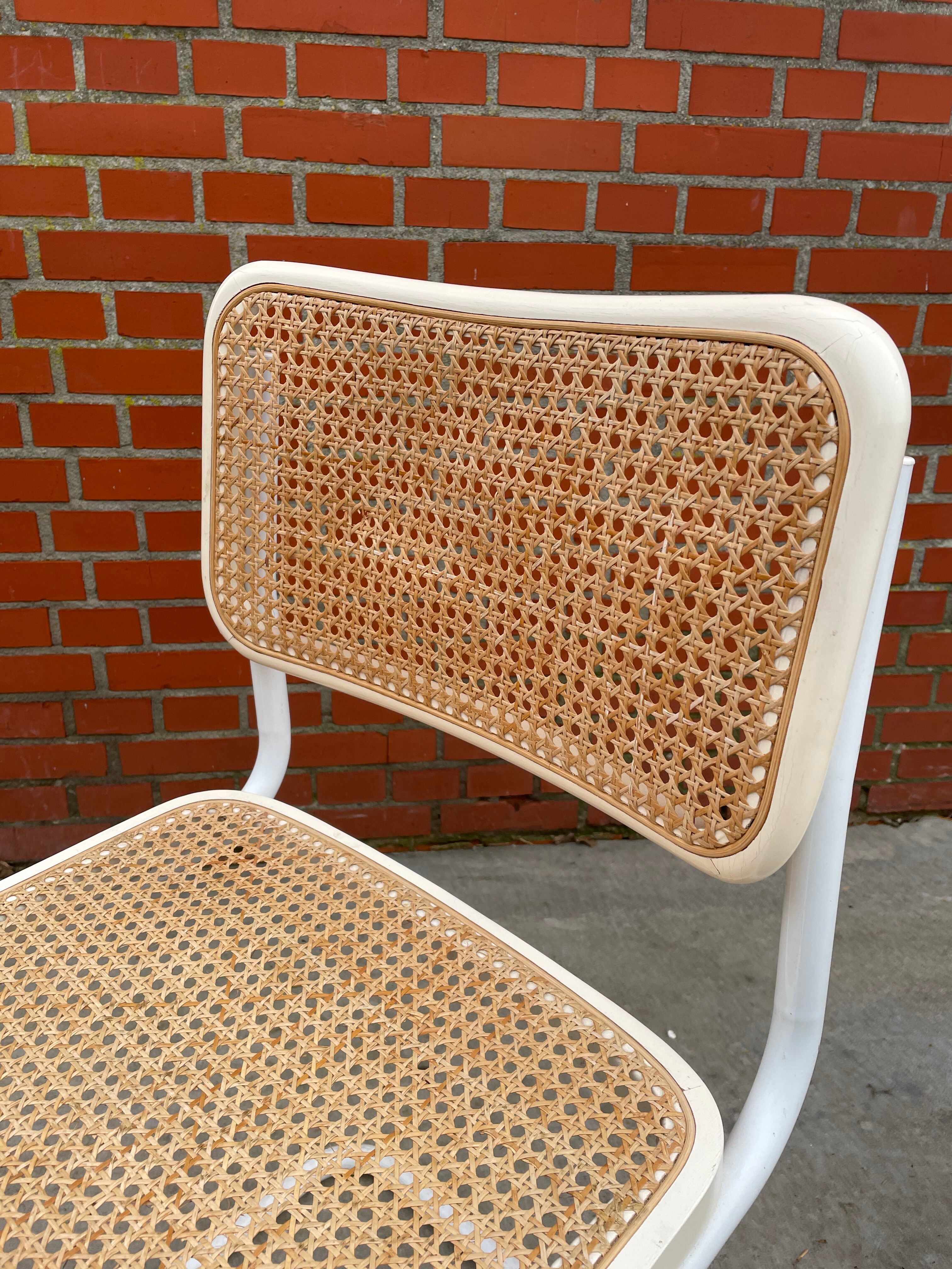 Cesca design chair b32 model white