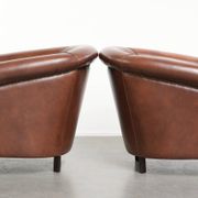 Set of 2 cognac-coloured cow leather club armchairs in English style