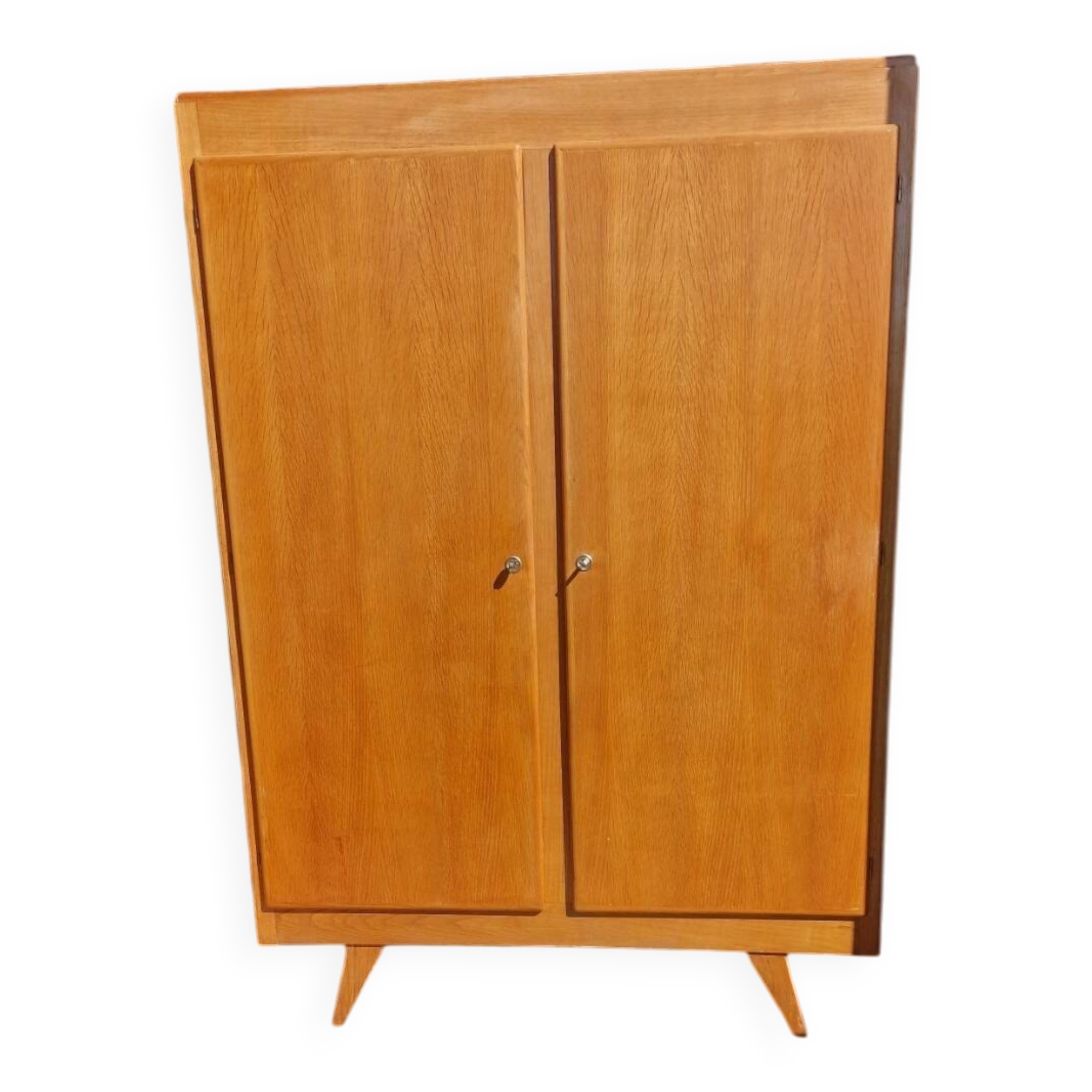 Vintage 1950s wardrobe