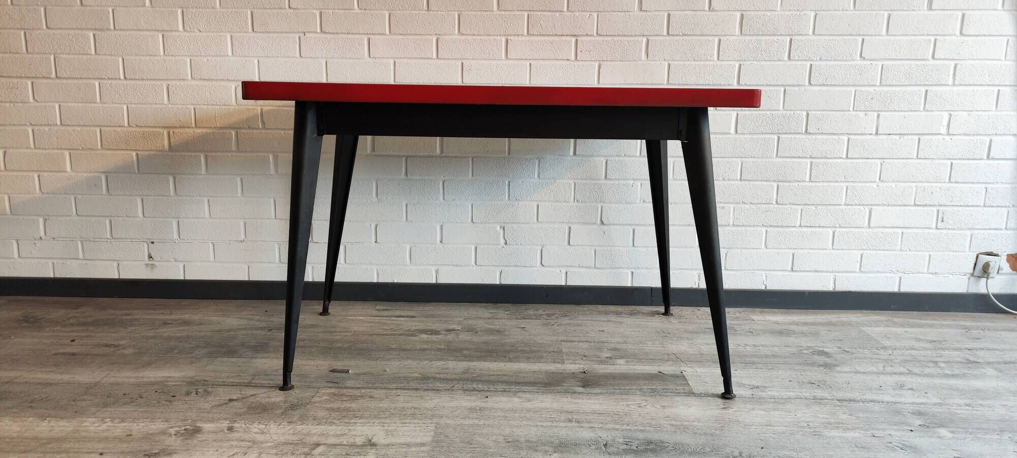 Ancienne table tolix en métal 1950 /60 vintage table de café bistro
