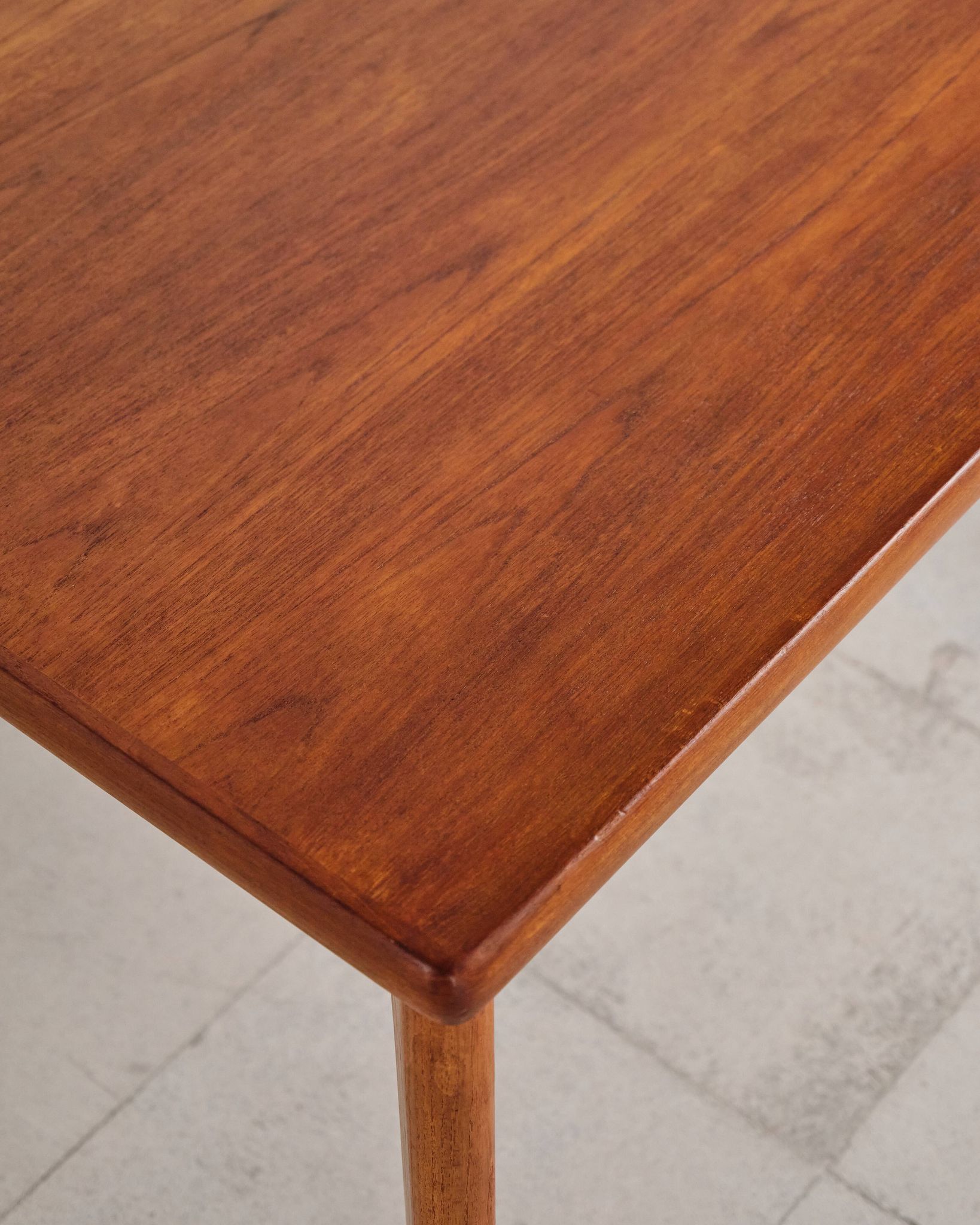 Table extensible par Henning Kjærnulf pour Vejle Stole, années 1960