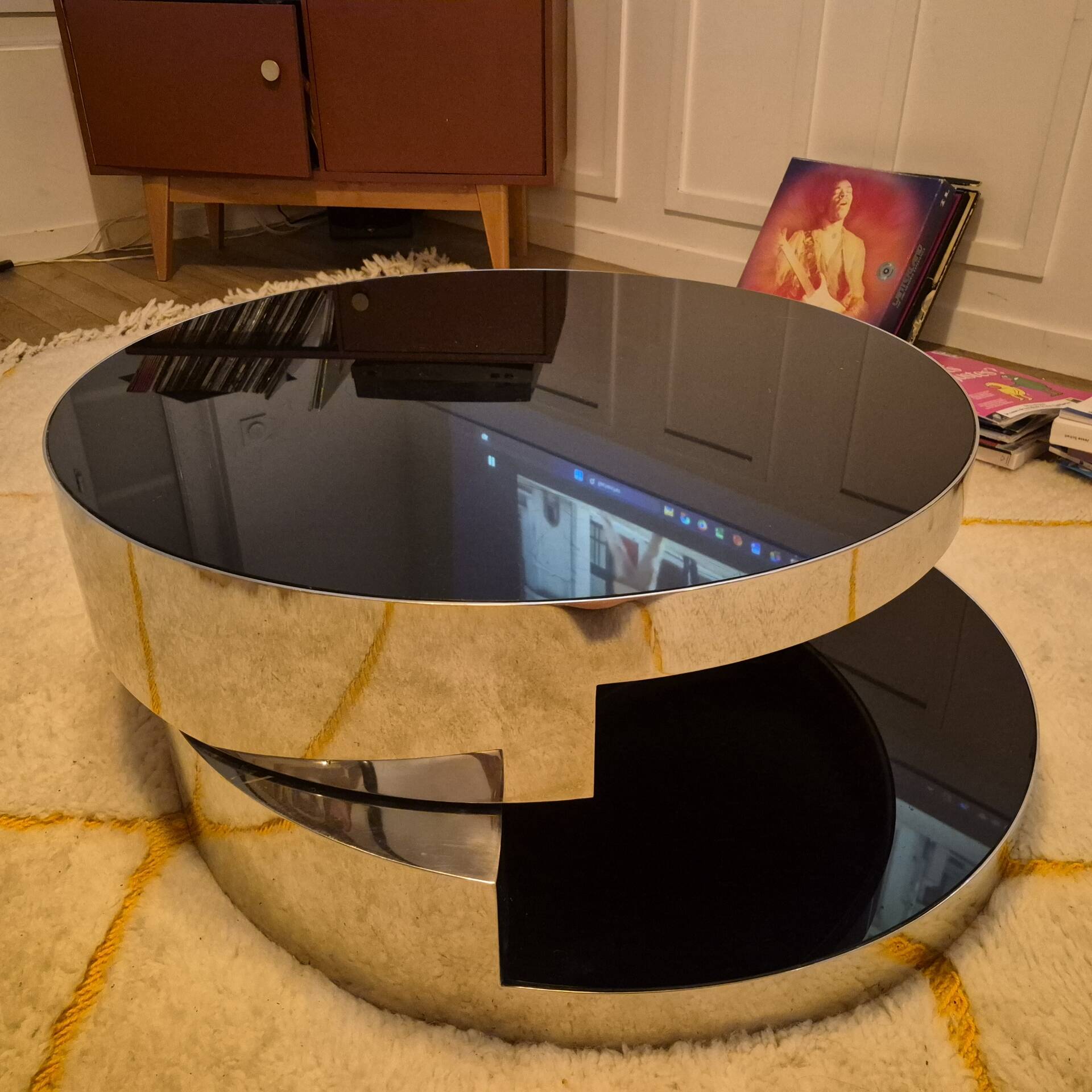 Table basse années 70 pivotante verre noire fumée et chrome