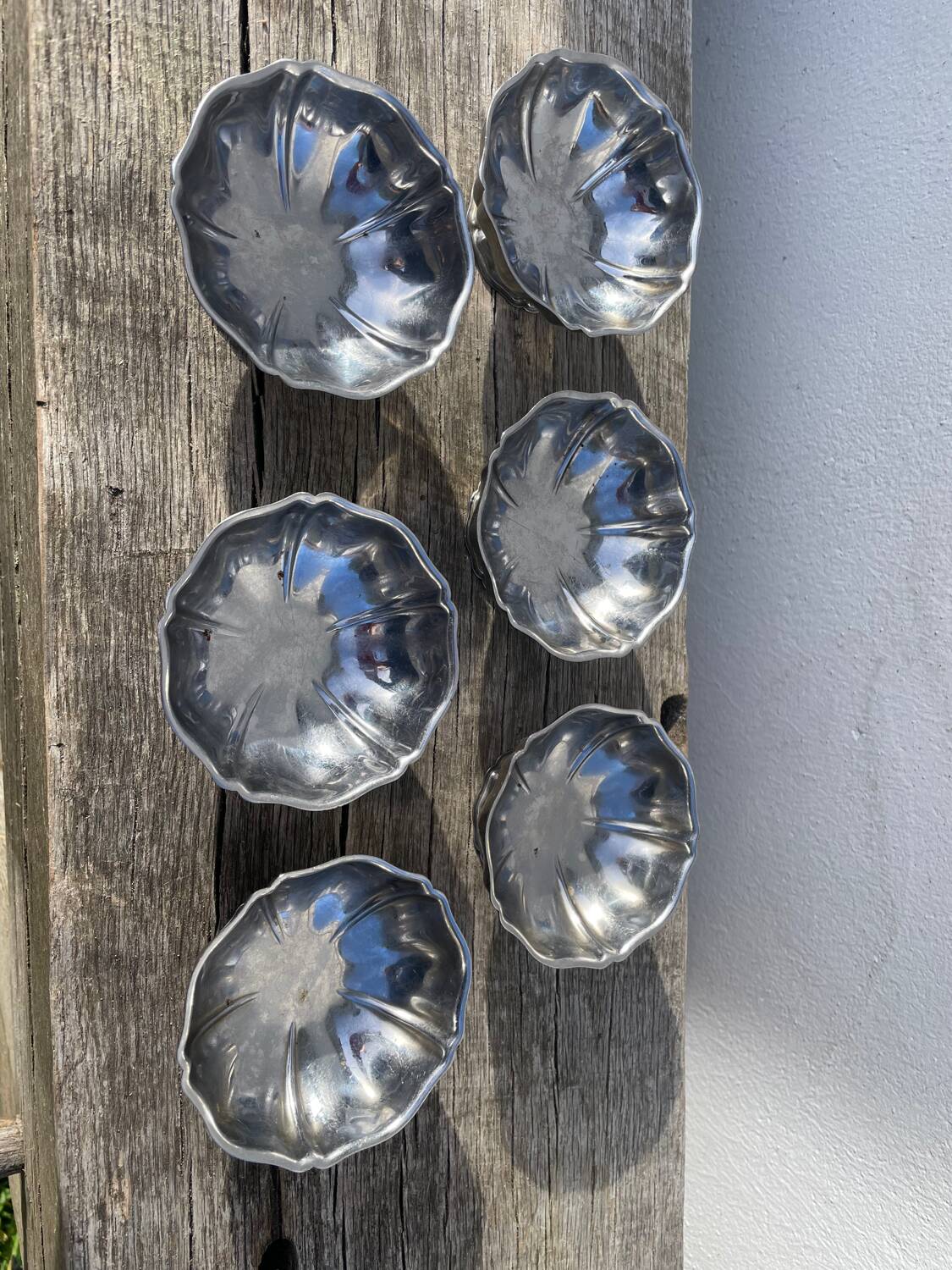 6 stainless steel cups 1970