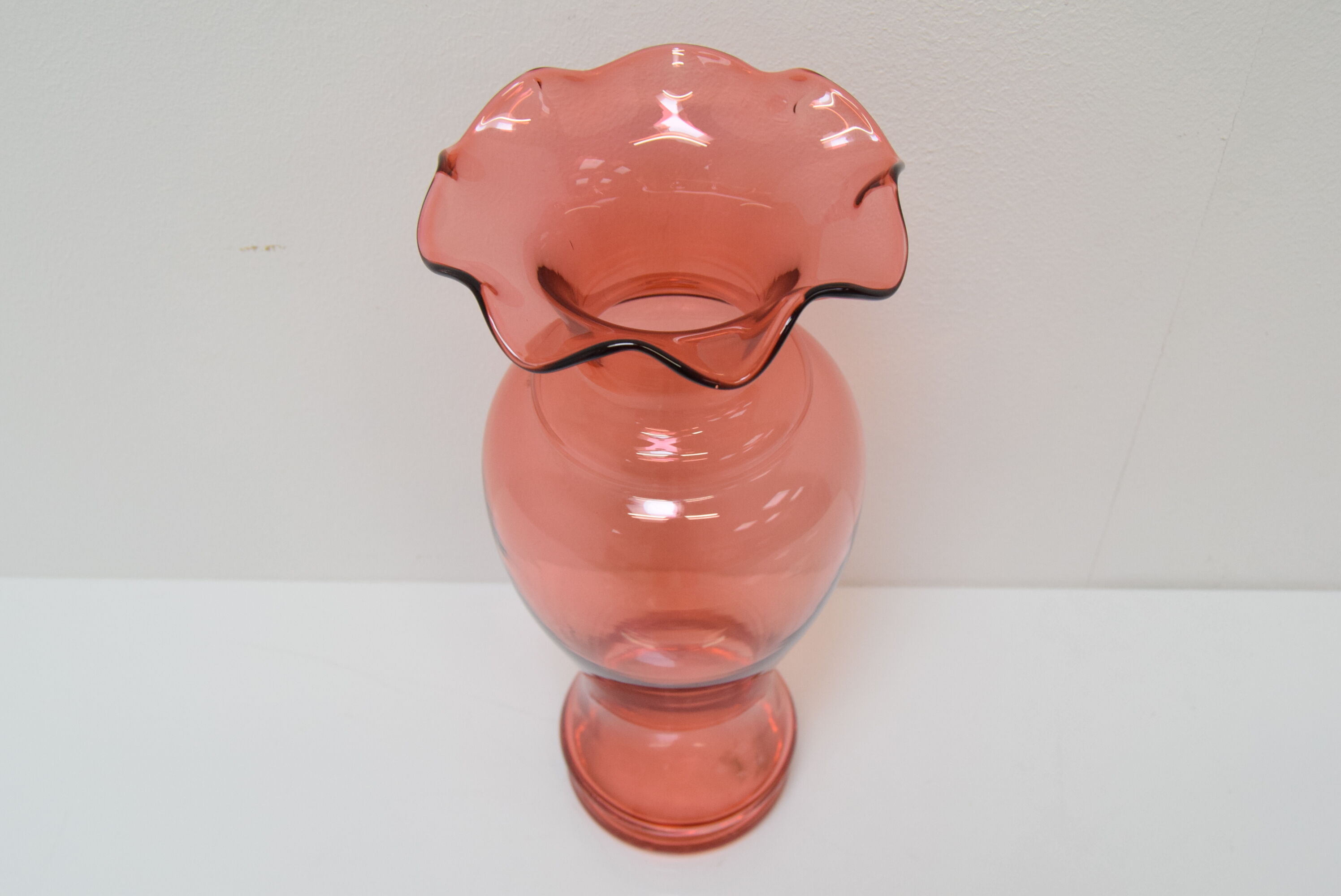 Art Czech glass vase, by Glasswork Novy Bor, 1950s
