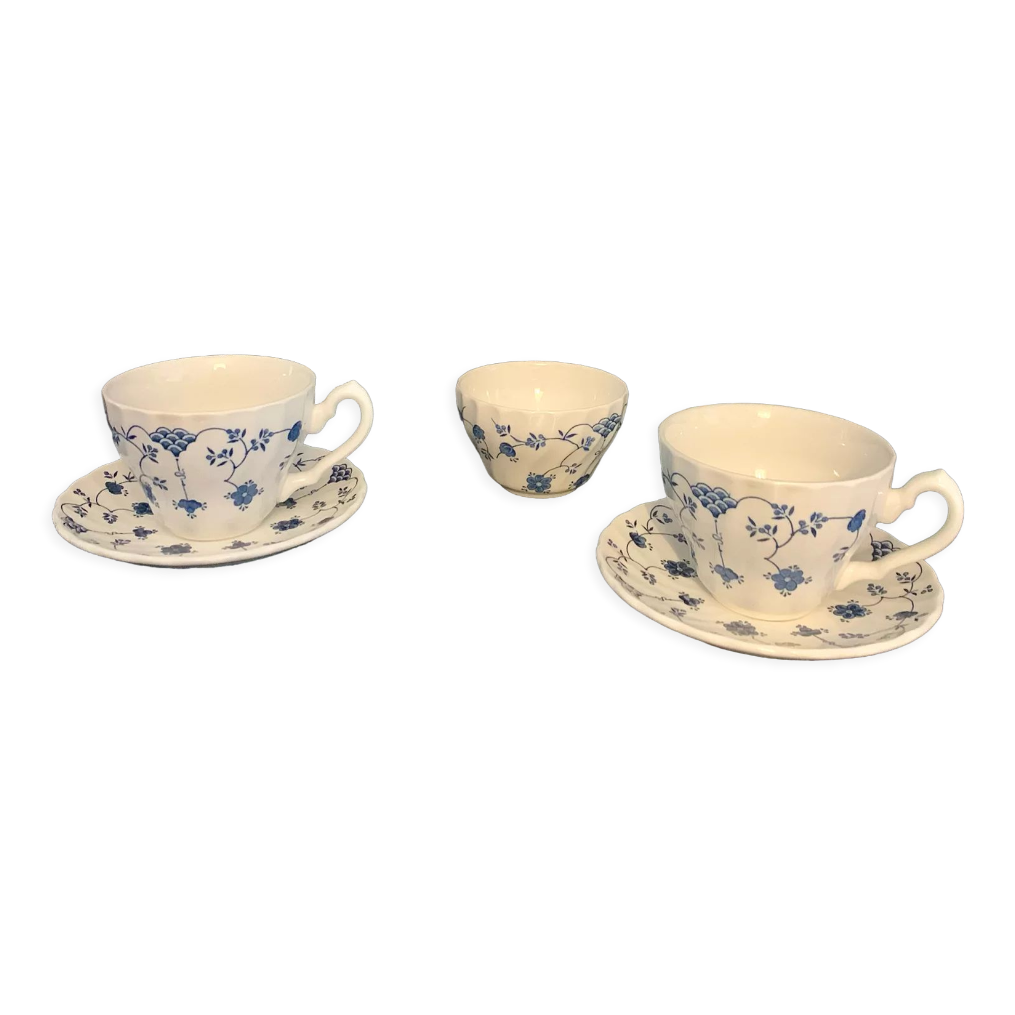 Myott Finlandia cups, saucers and sugar pot set