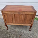 Commode style Louis XV