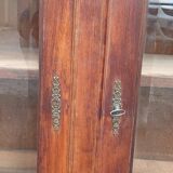 Dresser / display cabinet / sideboard top with beveled glass