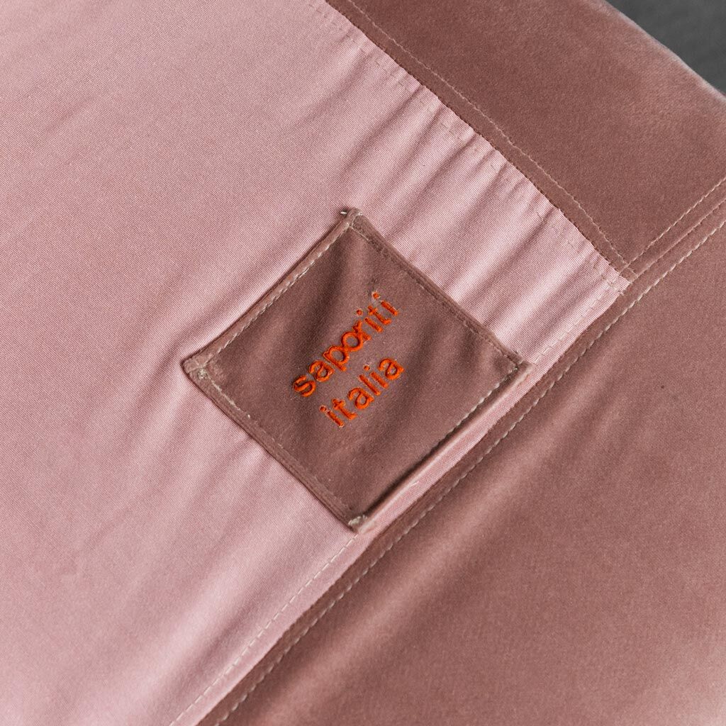 Pink velvet armchair tasty 70s vintage modern