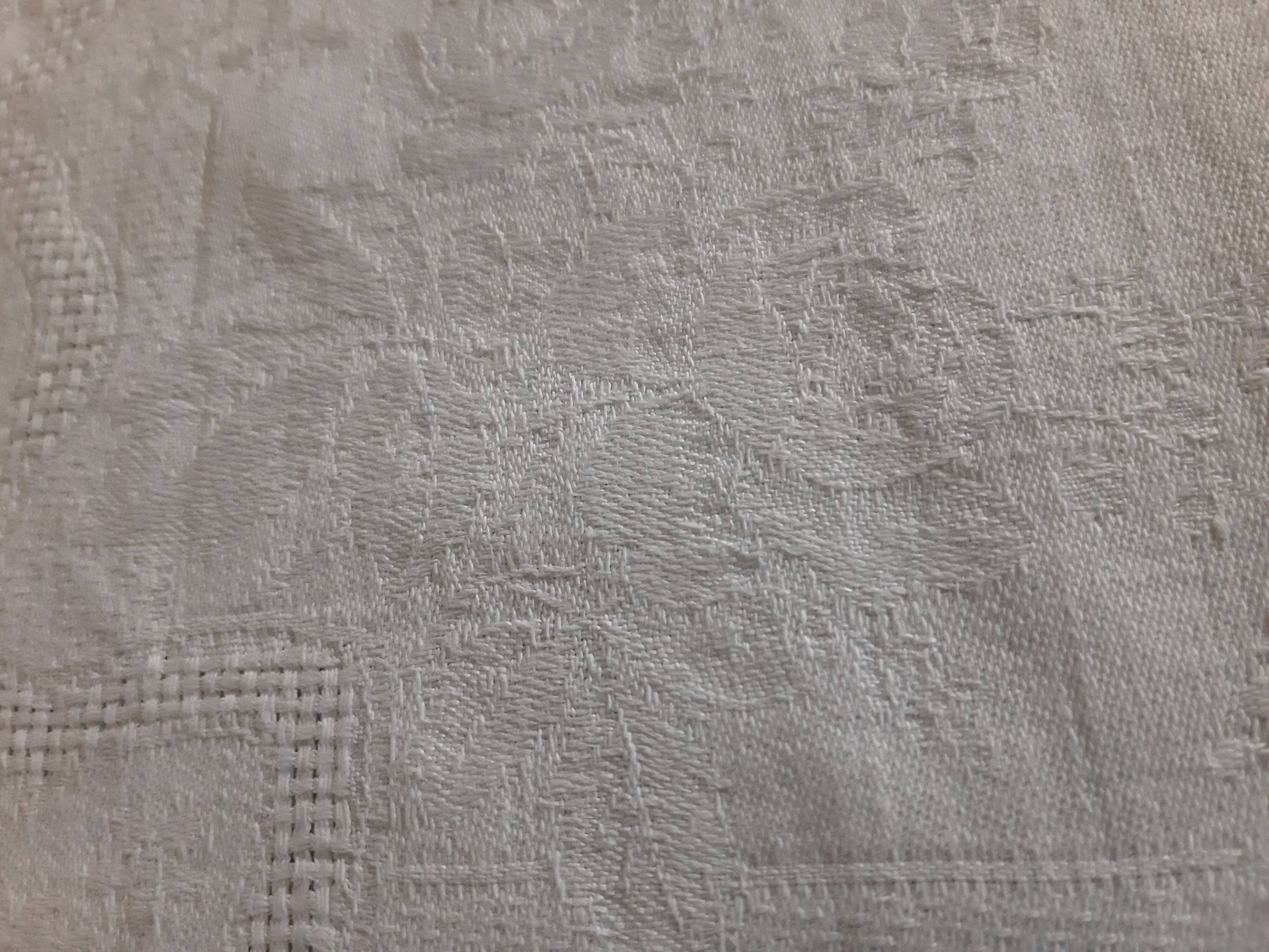 3 old towels