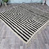 Handmade Moroccan rug 250cm x 300cm